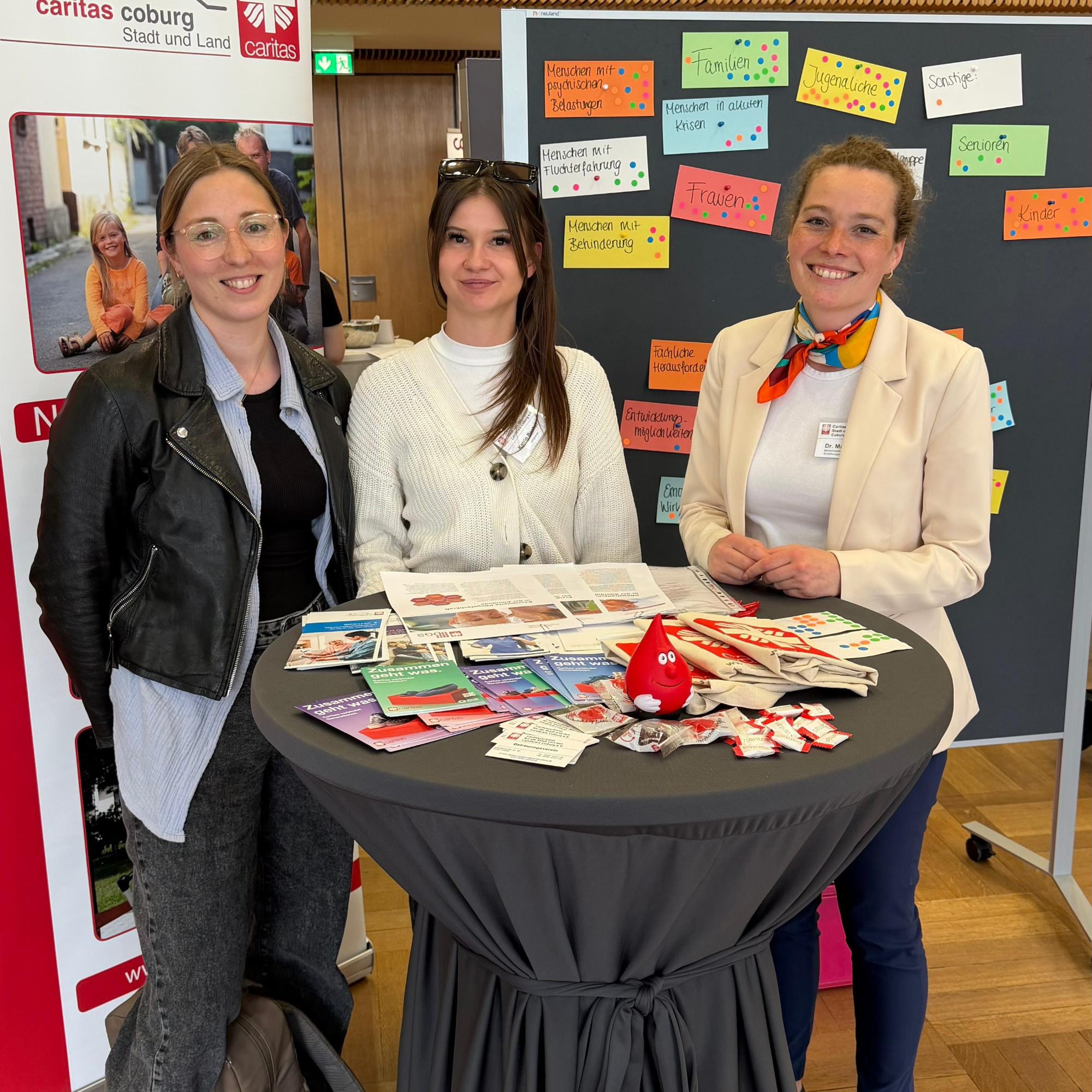 Unsere Mitarbeiterinnen auf der COnnection der Hochschule Coburg